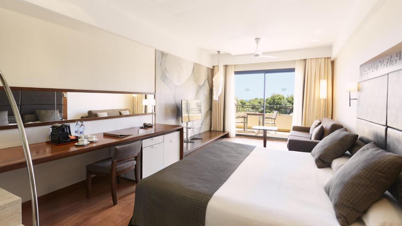 Insotel Fenicia Prestige Suites & Spa Santa Eularia des Riu Exterior photo