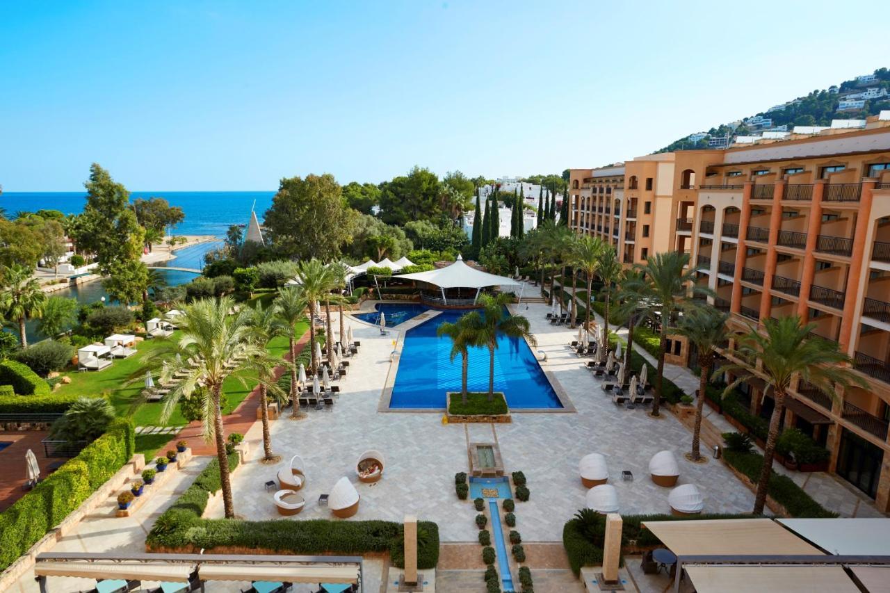 Insotel Fenicia Prestige Suites & Spa Santa Eularia des Riu Exterior photo